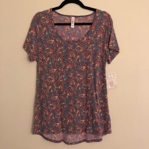 LuLaRoe Classic T - NWT